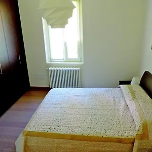https://casa-maria-bergamo.italymilanhotels.net