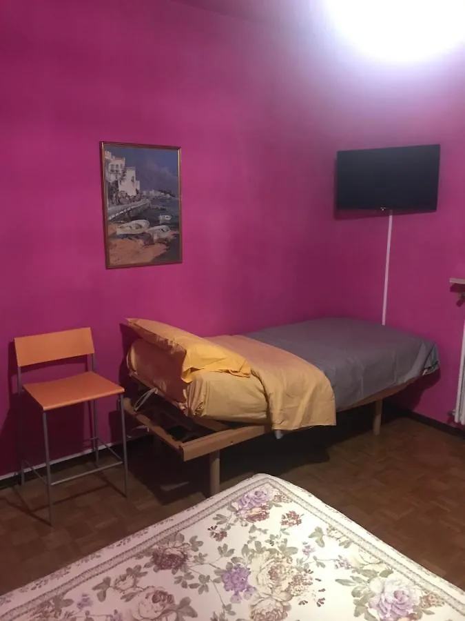 아파트 Appartamento Per Brevi Periodi 